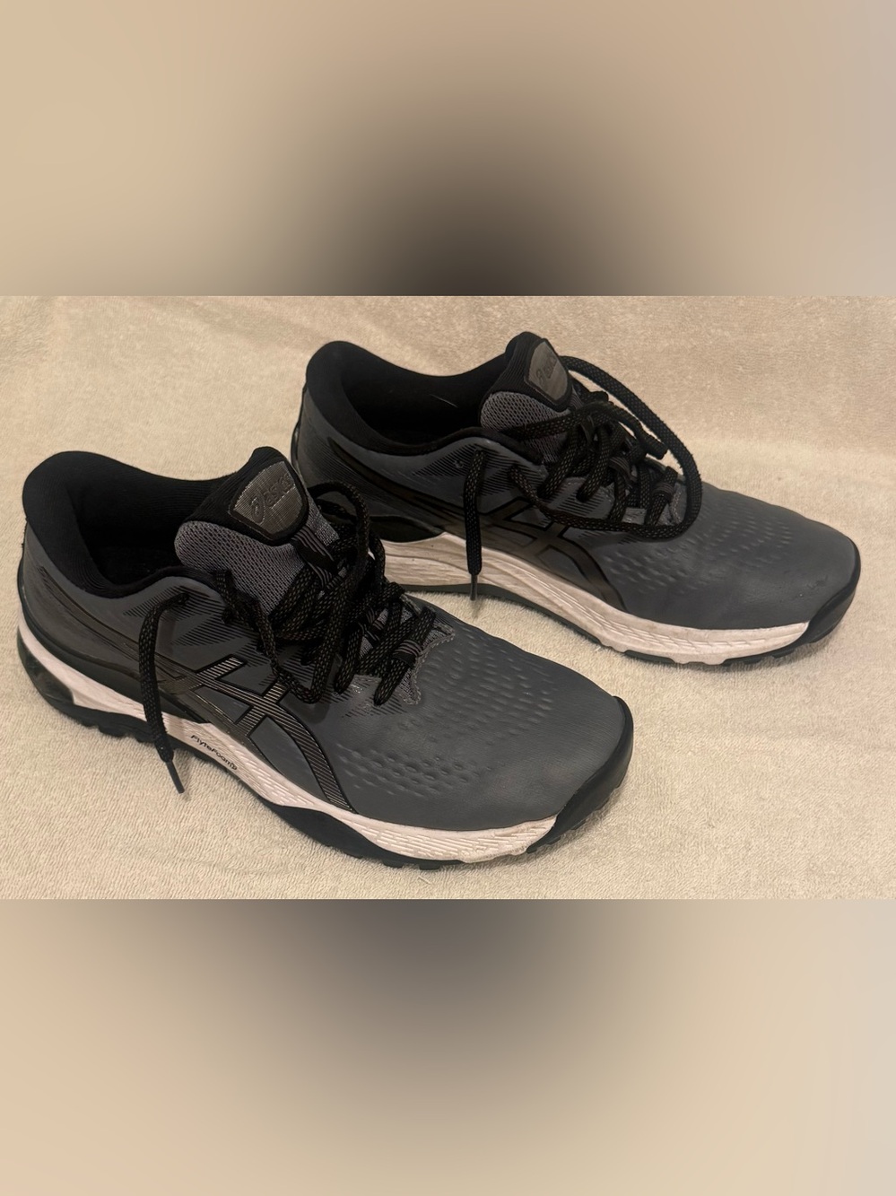ASICS Gel-Kayano Ace spikeless golf shoes size 7.5